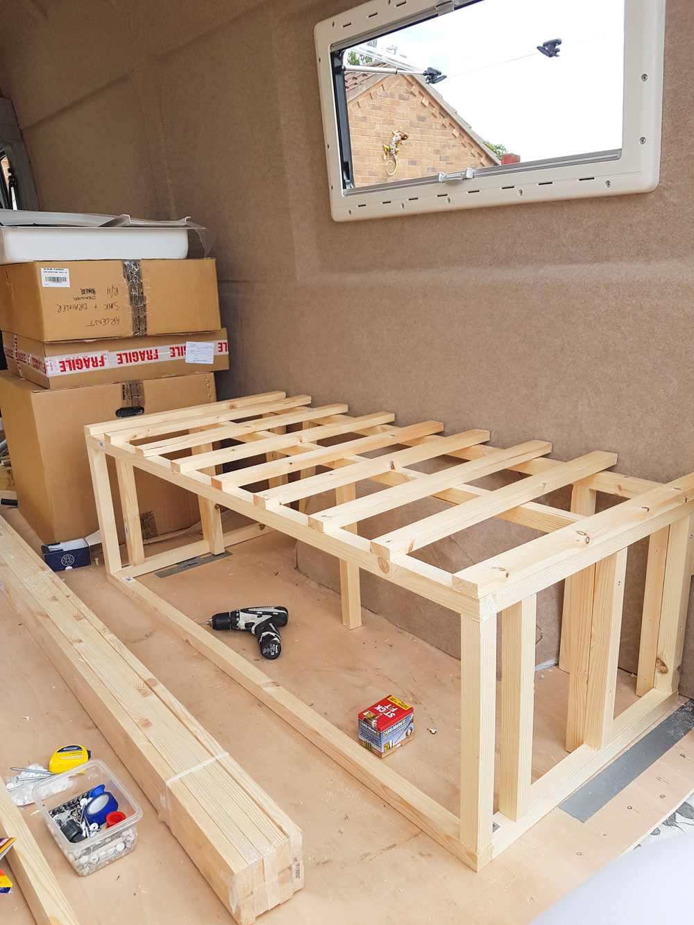 Building a campervan bedframe