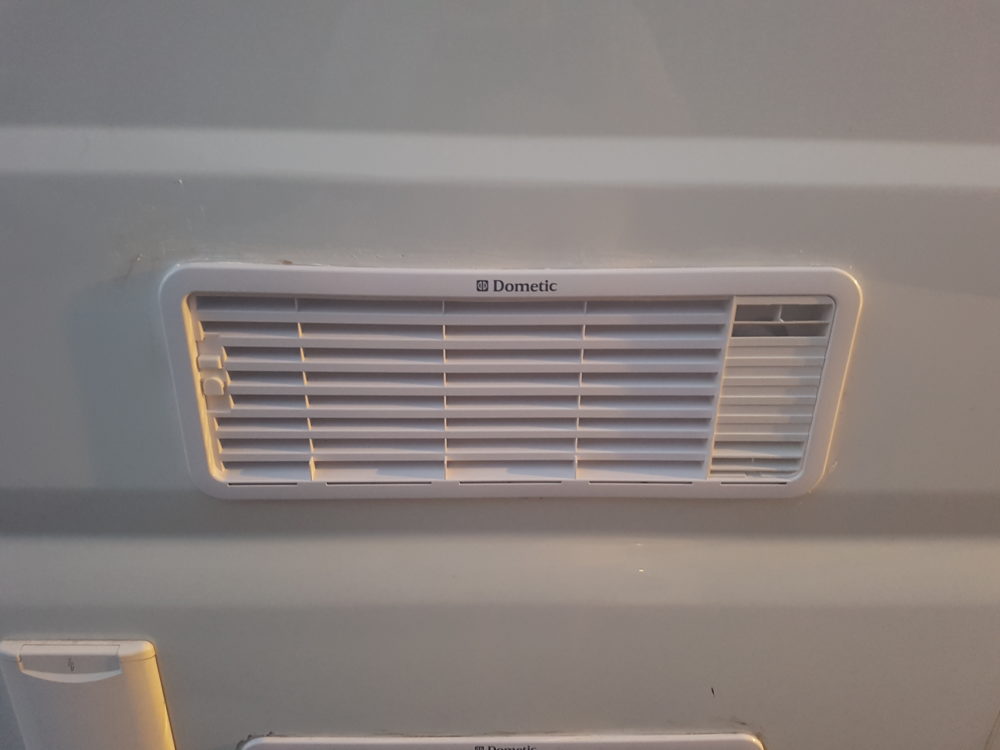 3 way fridge ventilation